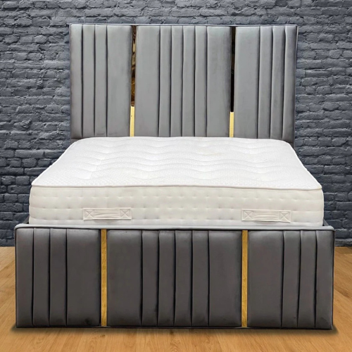 Bed i grey